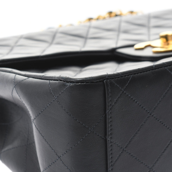 Chanel Matelasse Big Matelasse Chain Shoulder 34cm Black Gold Hardware Lambskin - Picture 5 of 12